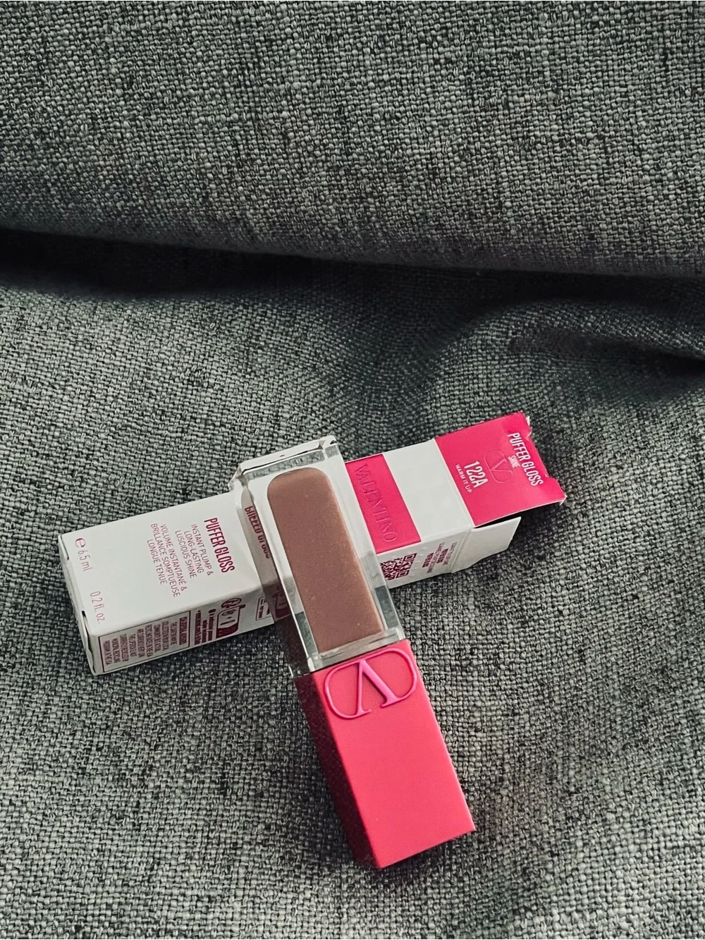Valentino Lipstick Stick in Warm Nude Brown with Pink Case- New in Box